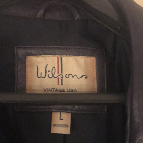 Leather jacket - Picture 2 of 4